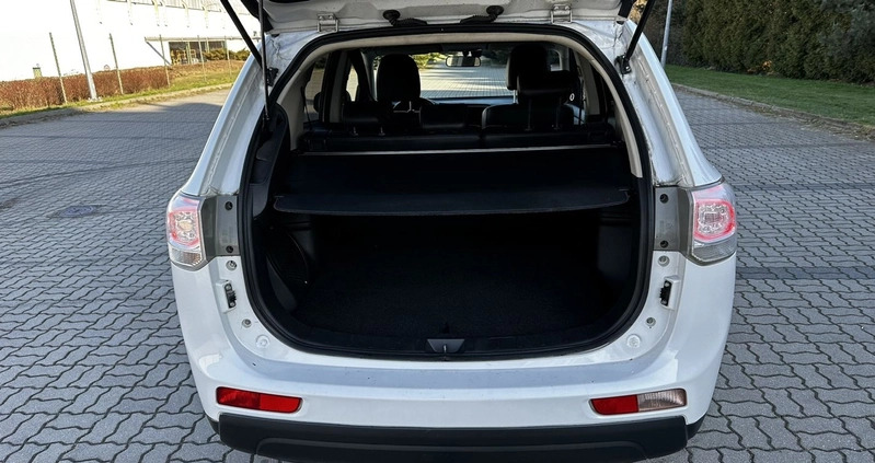 Mitsubishi Outlander cena 58999 przebieg: 226361, rok produkcji 2013 z Piaseczno małe 704